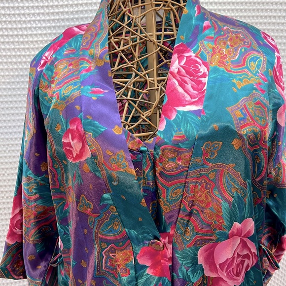 Vintage California Dynasty Chemise and Robe Set. Size PS. EUC. Missing belt. - Picture 2 of 10